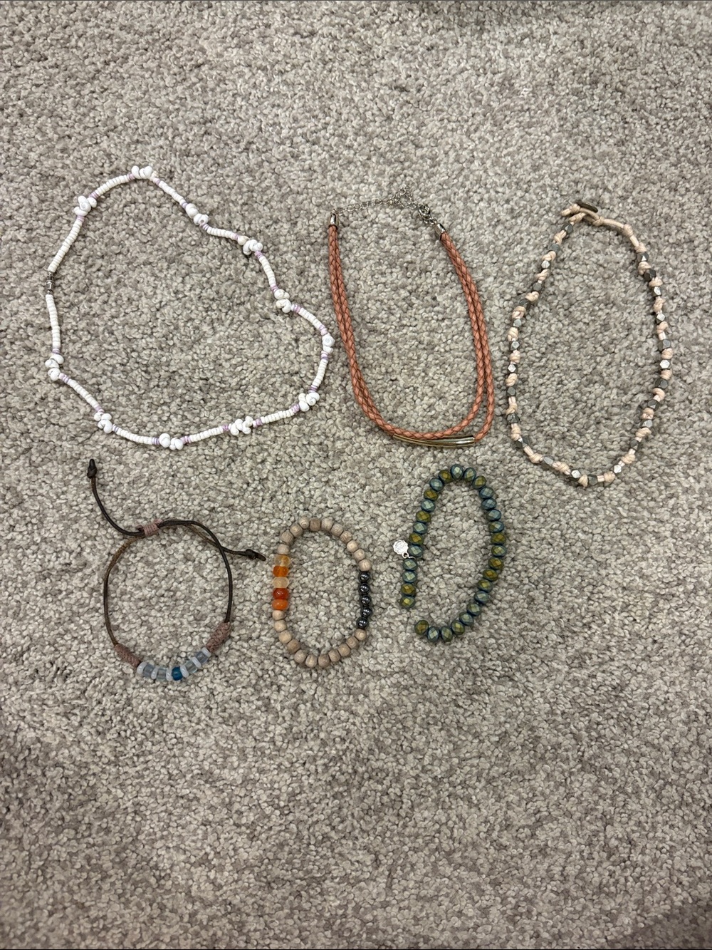 Assorted beach jewelry - 3 Beaded Women’s Bracelet & 3 Necklaces